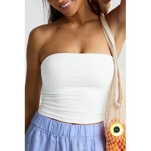 Beyond Yoga White Strapless Crop Top Size: M